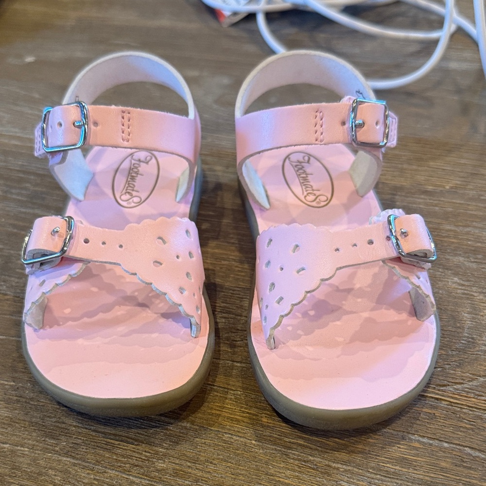 FootMates Light Pink Kids Sandals